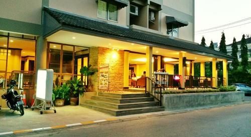 People Place Boutique In Town Hotel - Sha Extra Plus Чиангмай Екстериор снимка